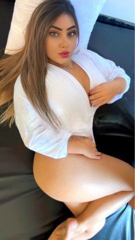 Olá querido, sou essa loira das fotos. Me chamo Karen e sou essa acompanhante bem branquinha, com olhos verdes, 1,60 de altura, 60 kg e pezinhos 35, sou dona de curvas estonteantes, peitos fartos e bumbum grande.
Eu sou cheirosa, sempre super carinhosa, educada e atenciosa, com um atendimento top e diferenciado de massagista mãos firmes e mágica sou uma bela companhia para homens de requinte e alto padrão.
Comigo não tem nada mecânico, você também pode escolher entre massagens diversas, pois sou massoterapeuta formada faço massagem relaxante, tântrica e nuru, consulte a disponibilidade de horários, sempre com agendamento prévio.
Atendo com local discreto no Centro de Nova Iguaçu. Não atendo chamadas, só mensagem no whatsapp. Venha relaxar comigo, beijos.