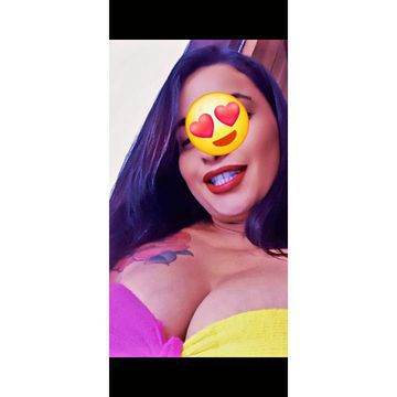 Olá me chamo Nicoly sou bonita, gostosa, cheirosa e Educada estou prontinha pra lhe da muito prazer...só chamar
