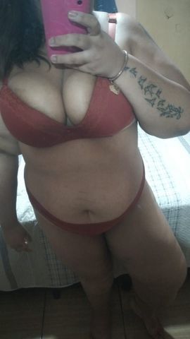Olá amores, sou a Bibi tenho 28 anos, e amo dar prazer... Seu prazer é o meu...,😉
Realizo fetiche, danço, faço massagem e um sexo bem gostoso... Faço vídeo chamadas, vendo fotos e vídeos... Me chama no PV bb.